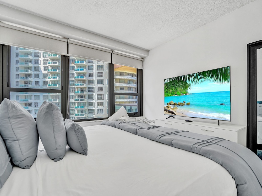 Fantastic Condo 615
