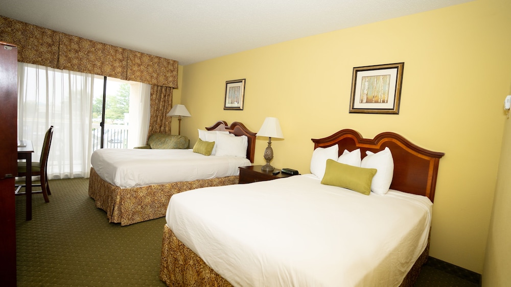 Suite, Multiple Beds, Non Smoking