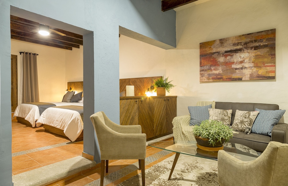 Luxury Suite, Multiple Beds