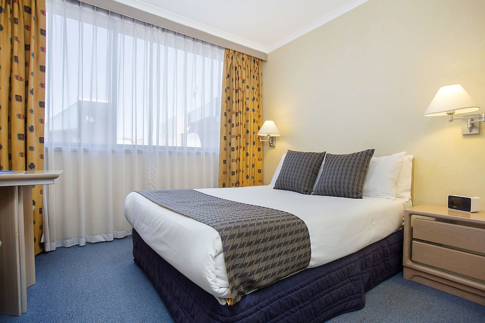 Deluxe Queen Room photo 3