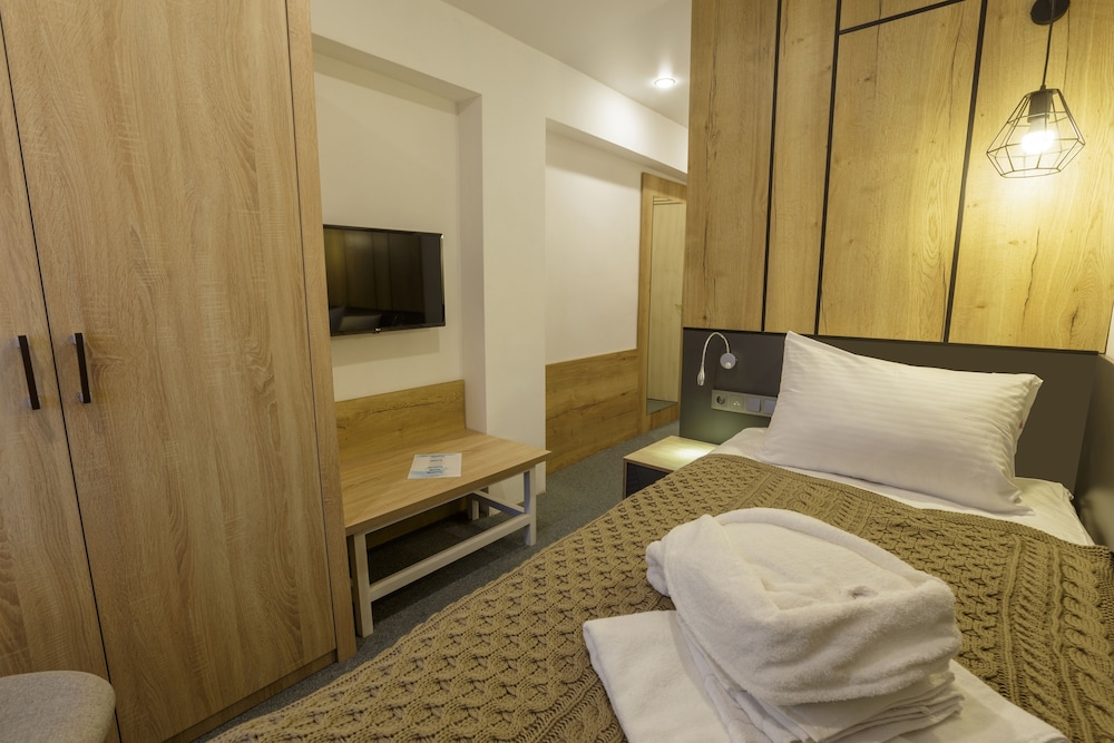 Standard Single Room photo 2