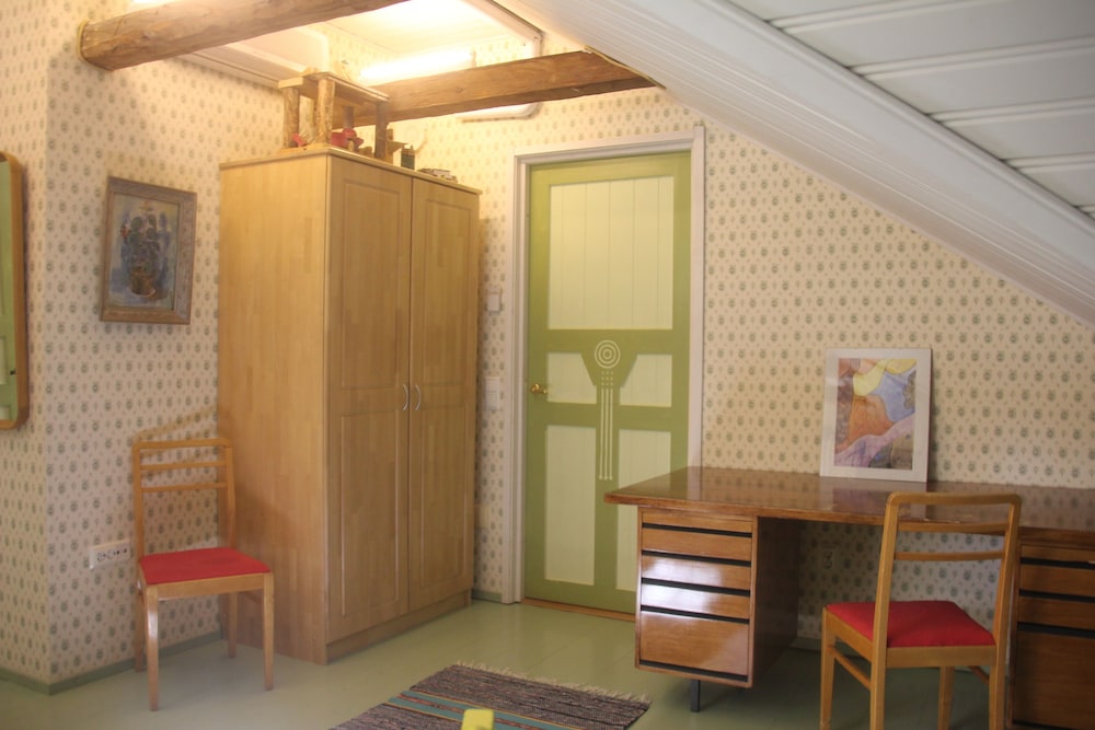 Quadruple Room, Private Bathroom (Tahtitaivas Kammari) photo 3