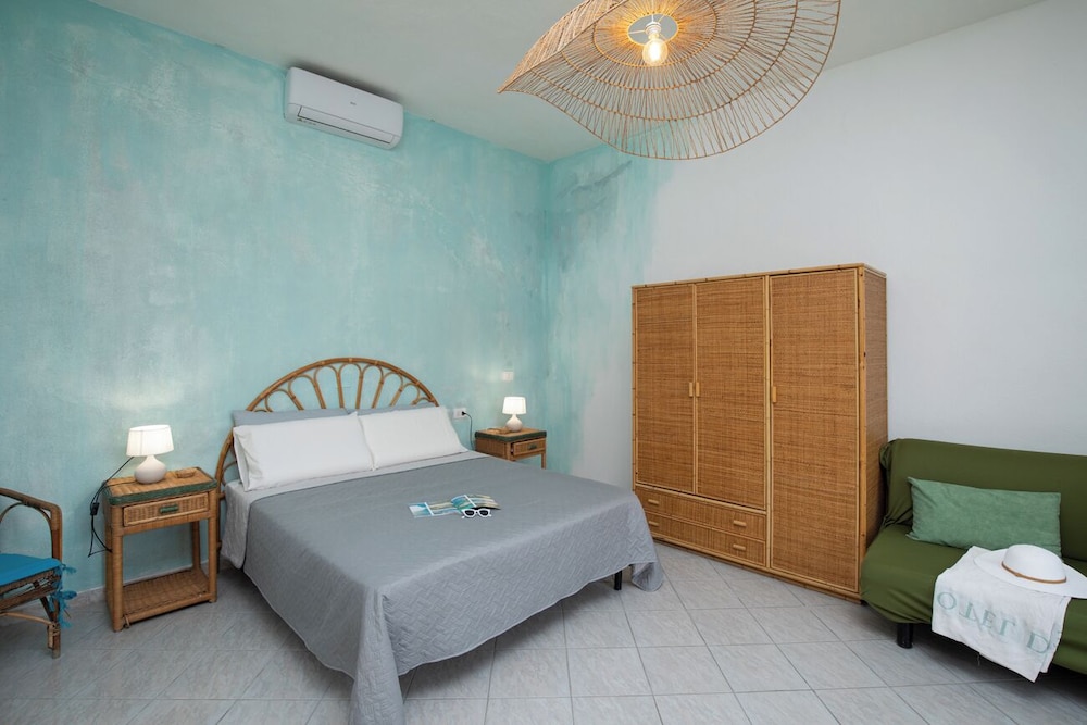 Apartment, Balcony