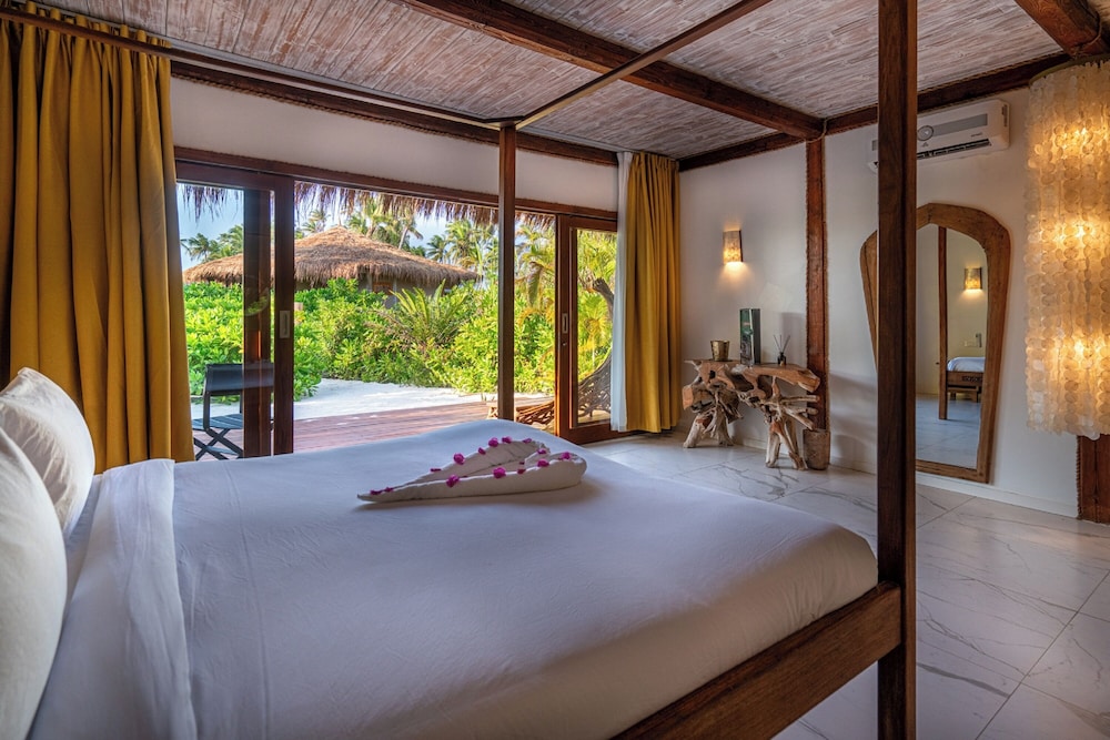 Deluxe Bungalow - Photo 7