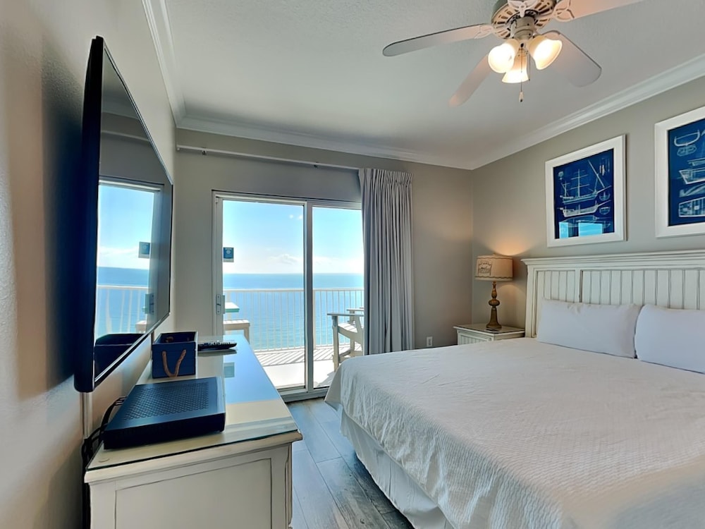 Condo, Multiple Beds, Balcony, Ocean View (#1302 - No Pets) photo 1