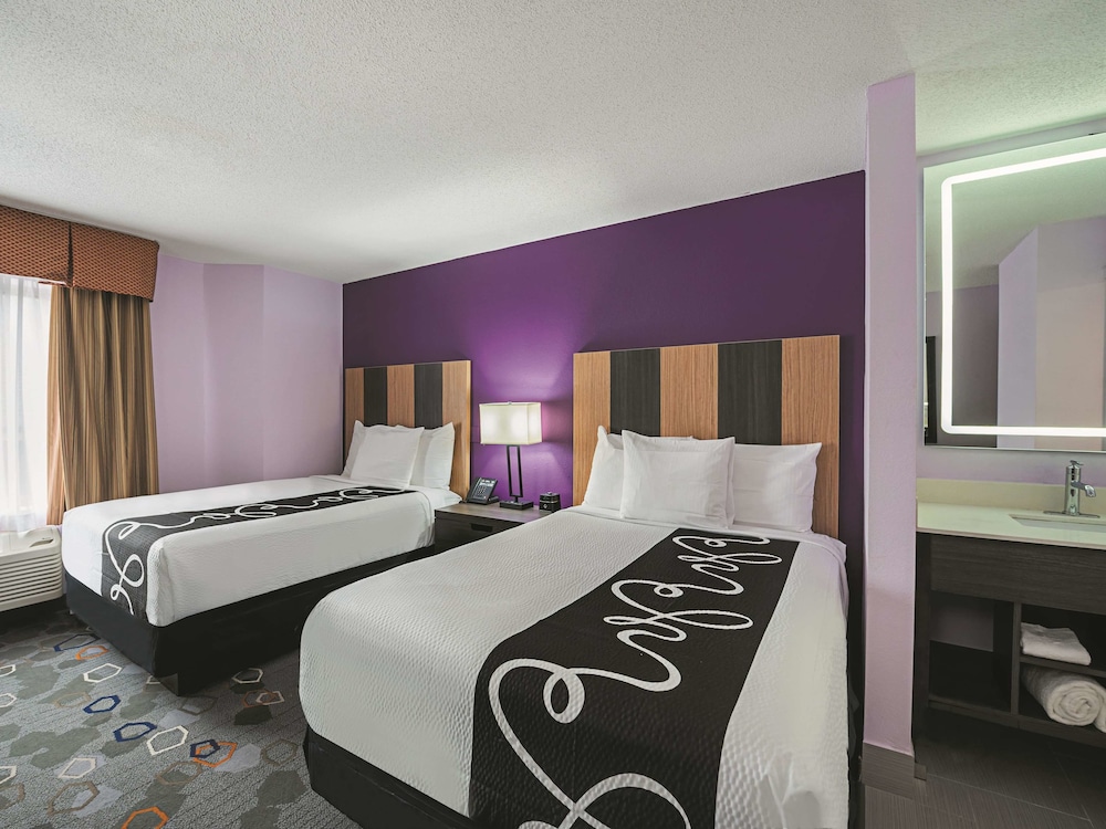Room, 2 Double Beds, Non Smoking photo 1