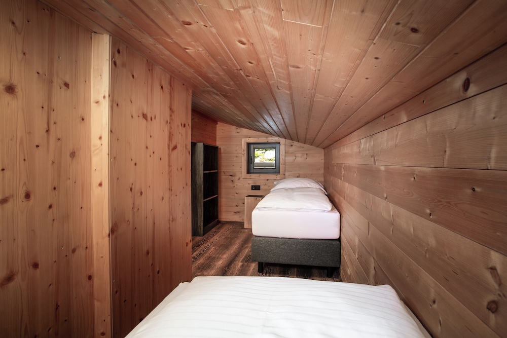 Chalet, 2 Bedrooms, Sauna, Mountain View (Lodge) photo 2