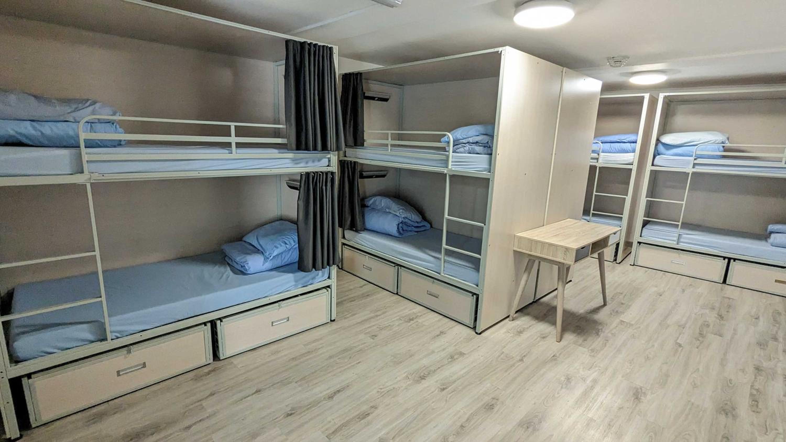Single Bed in 10-Bed Dormitory Room photo 1