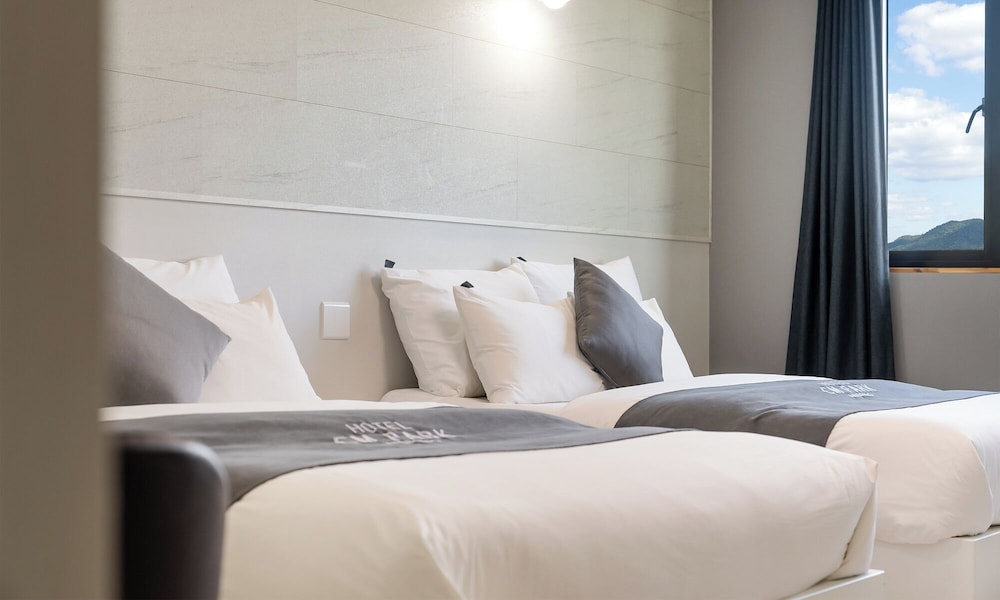 [Exclusive Special Offer] Deluxe Twin Room - Photo 12