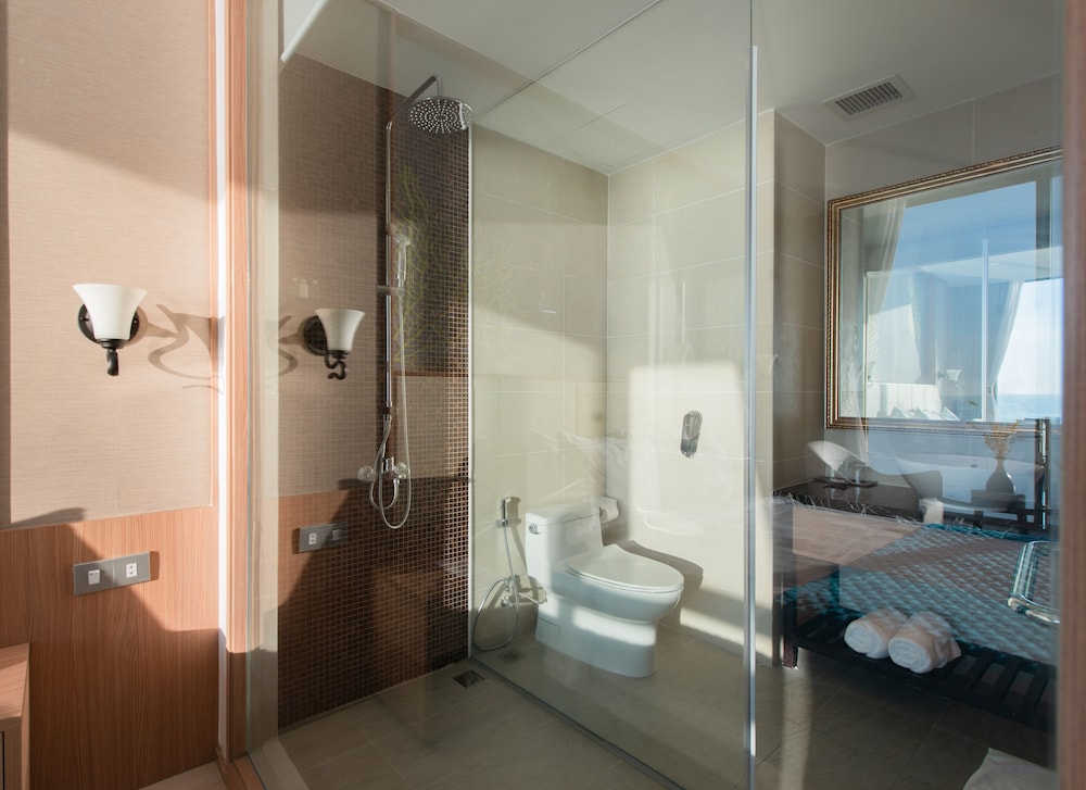 Deluxe Double Room, Ocean View - Photo 10