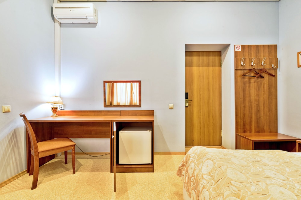 Standard Double Room, 1 Double Bed photo 3