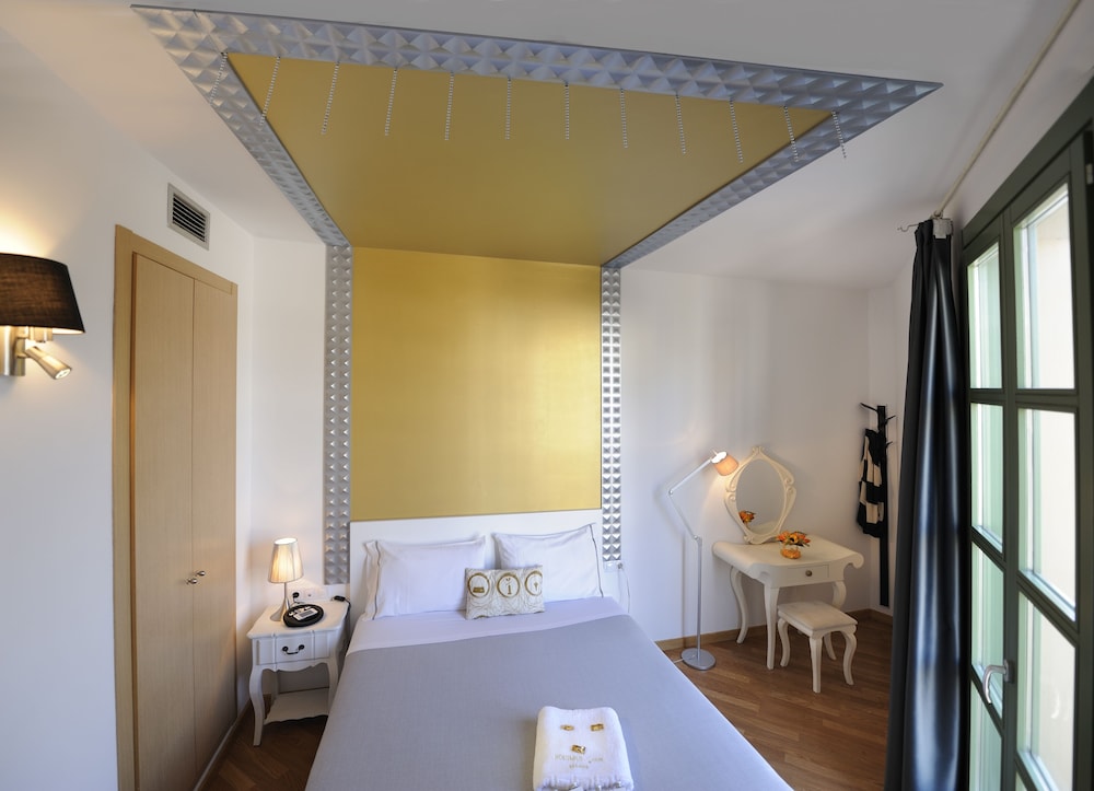 Junior Room photo 2
