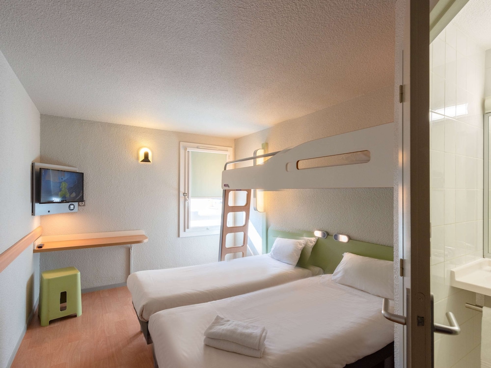 Standard Twin Room, Multiple Beds photo 1