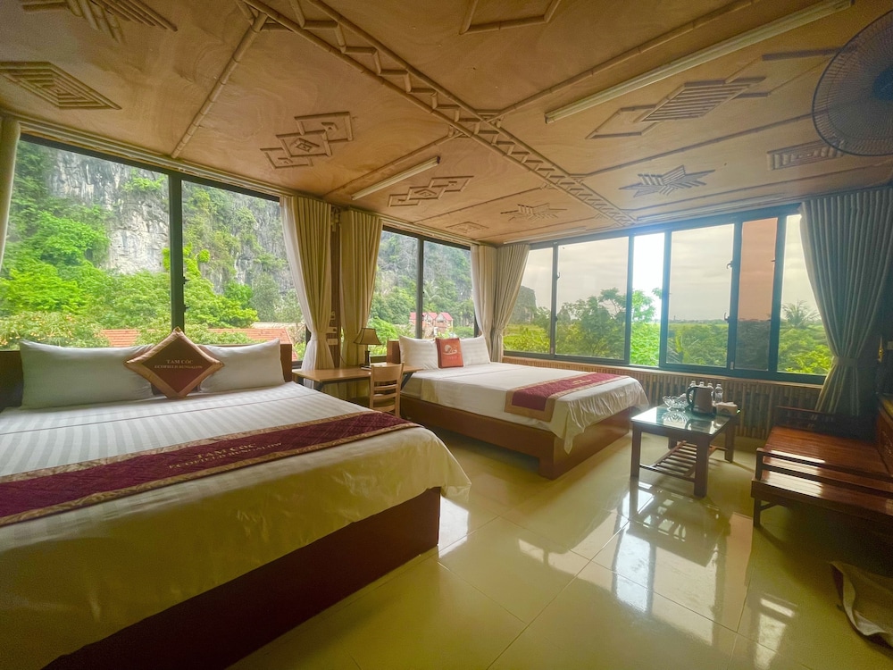 Executive Bungalow photo 2