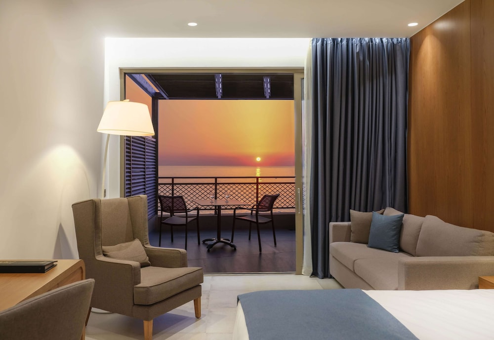 Signature Double Room, Sea Facing
