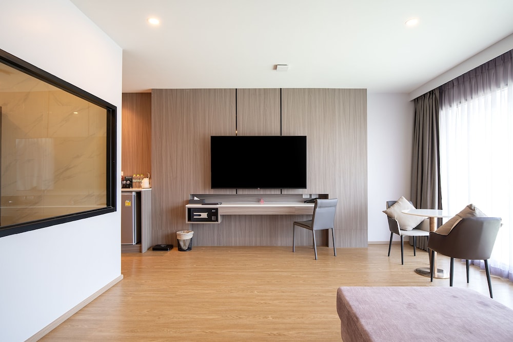 Family Suite Room - Photo 4