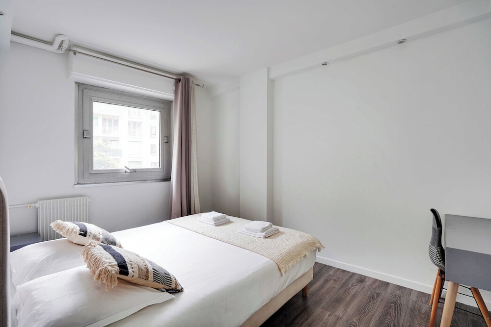 Apartment photo 3