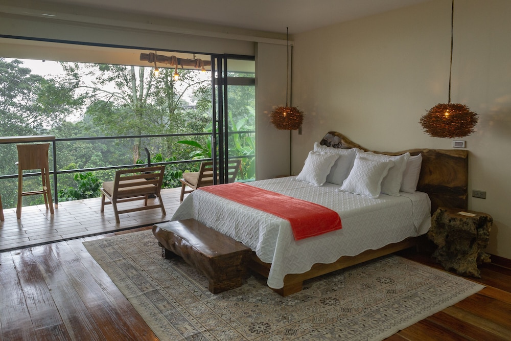 Luxury Suite, Valley View