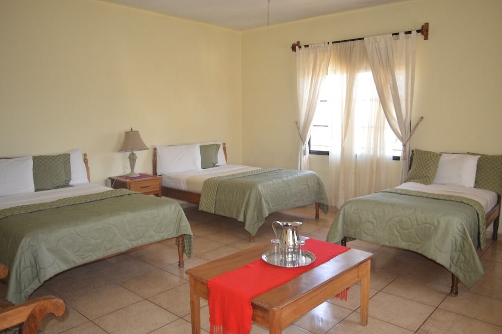 Basic Triple Room