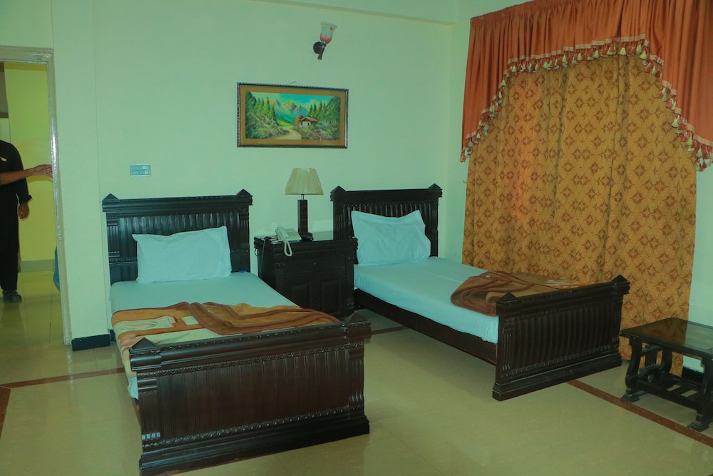 Deluxe Room - Photo 3