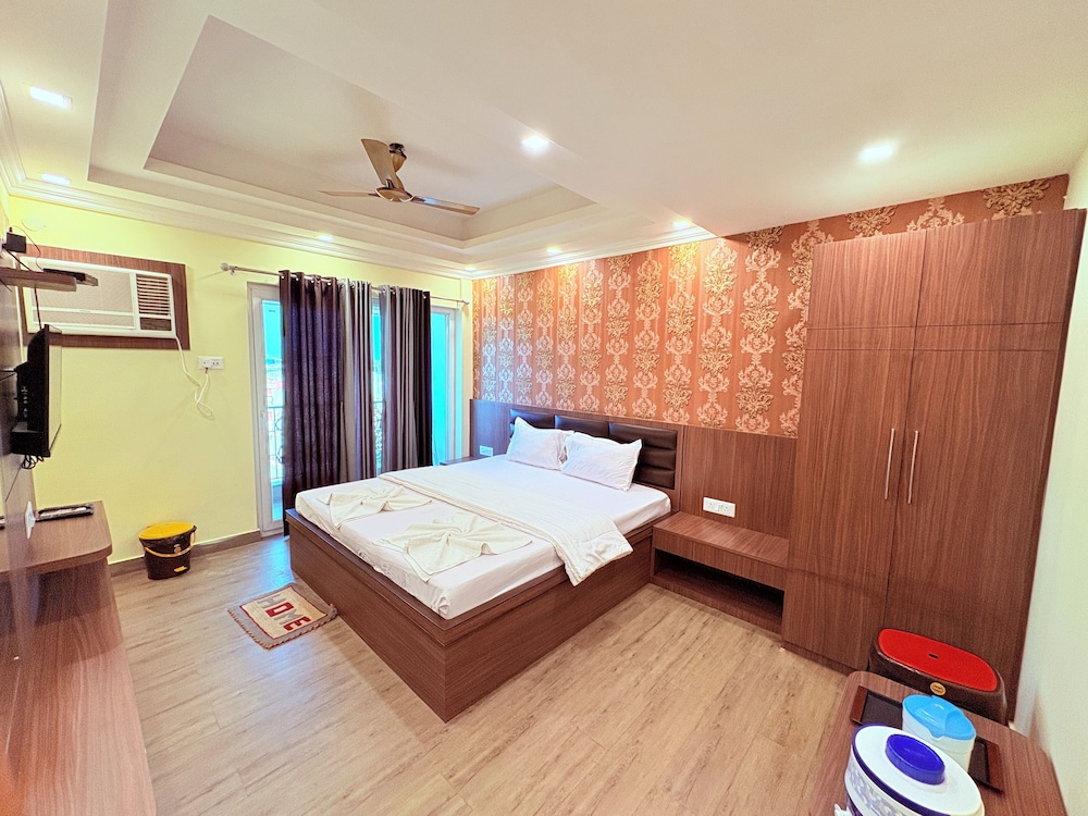 Deluxe Double Room, 1 King Bed, City View photo 1