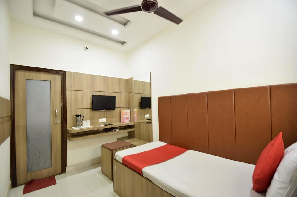 Executive Single AC Rooms
