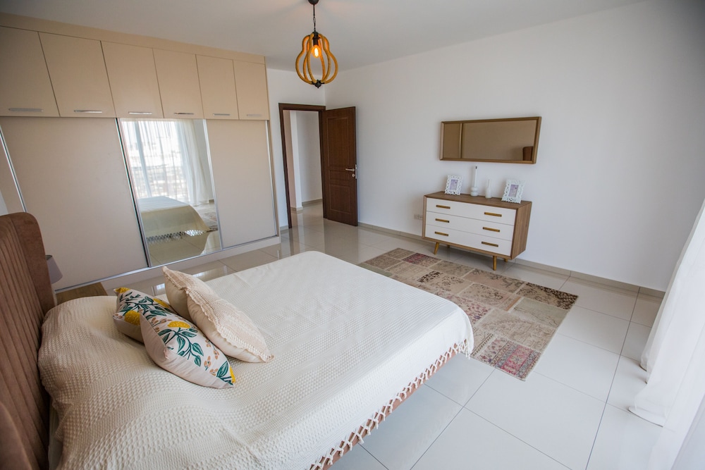 Villa photo 3
