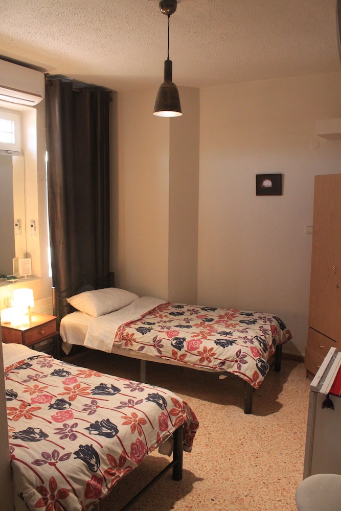 Basic Twin Room, 2 Twin Beds
