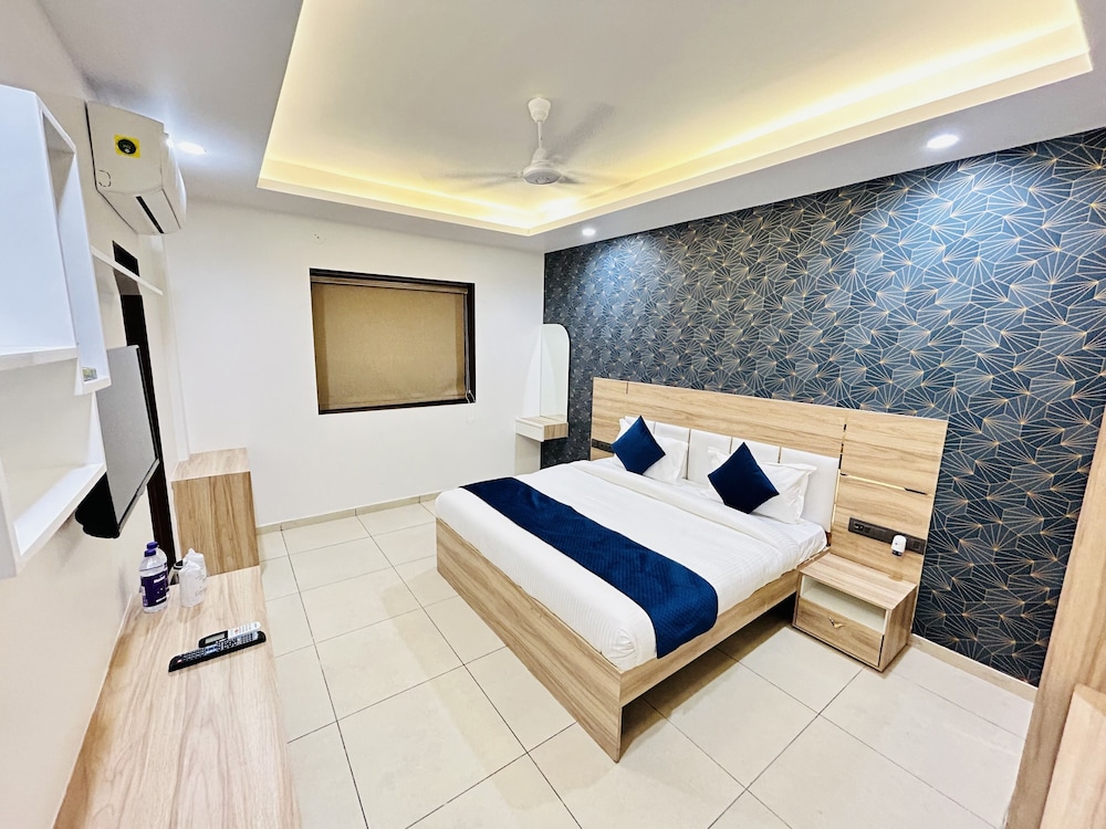 Standard Double Room - Photo 1