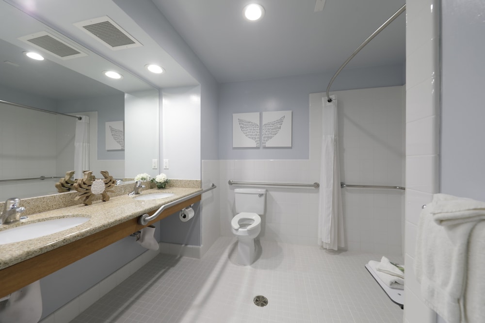 Superior Suite, 1 King Bed with Sofa bed, Ocean View (Ocean View Suite, King ADA) - Photo 3