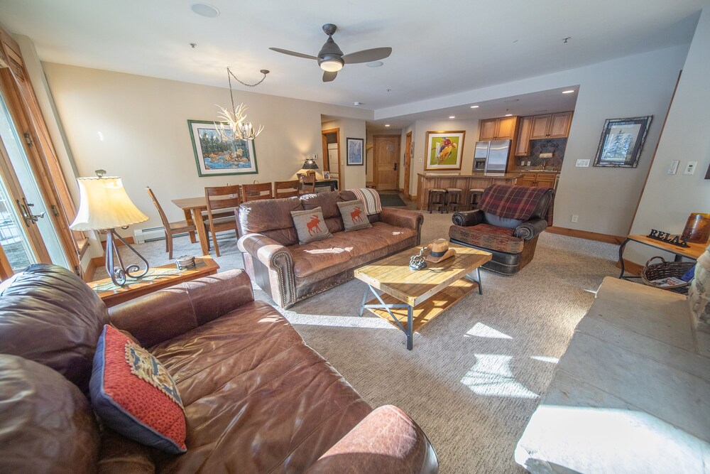 Superior Condo, 3 Bedrooms, Balcony, Valley View (Timbers 3080)