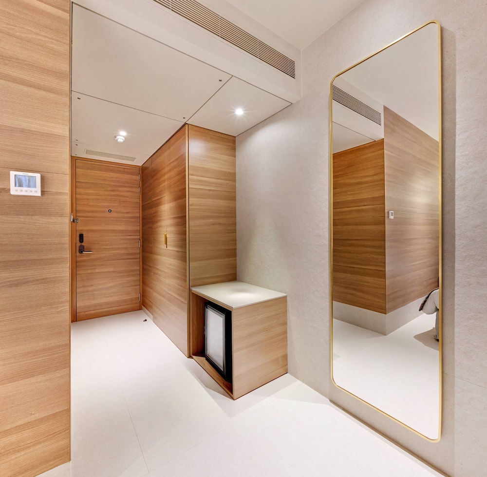 Deluxe Room - Photo 7