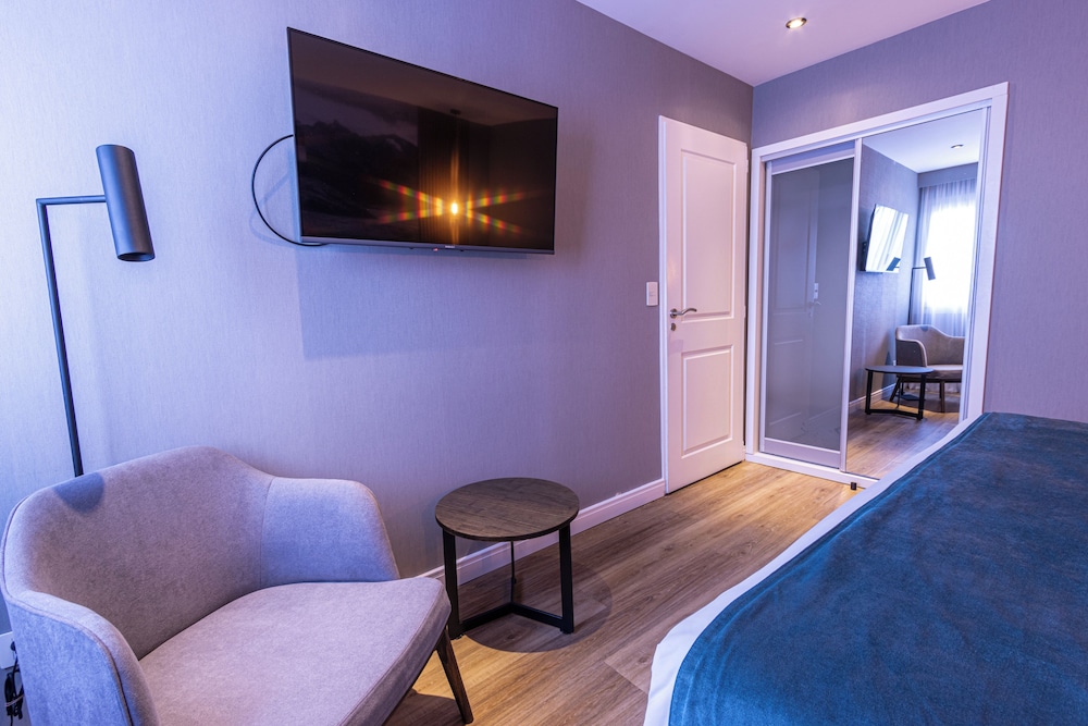 One-Bedroom Apartment (3 Adults) thumbnail 5