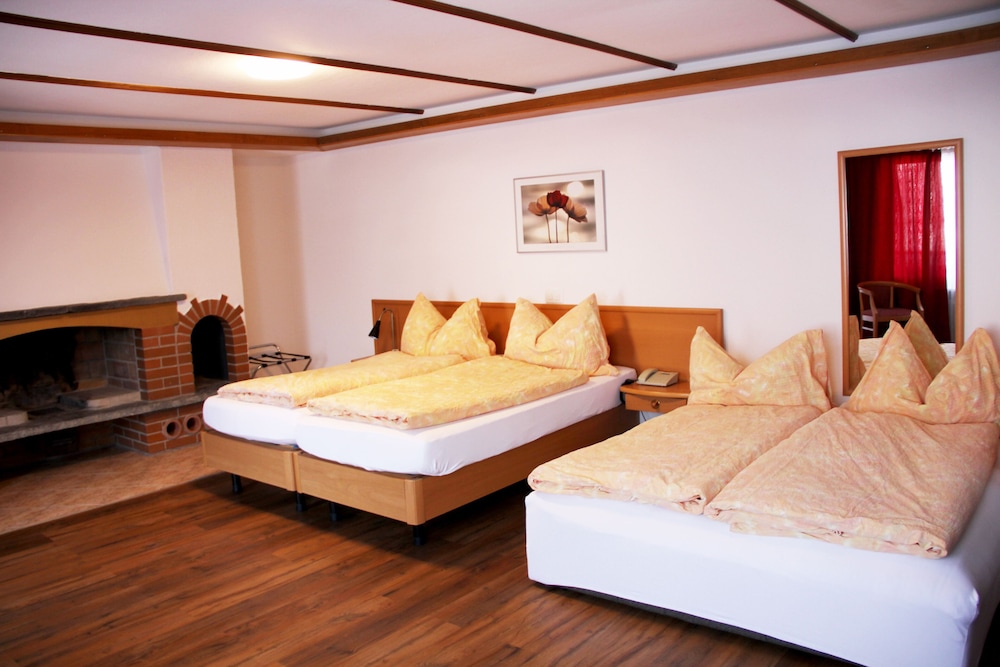 Premium Room, Non Smoking, Mountain View