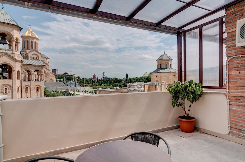 Comfort Triple Room, Terrace (4th Floor) photo 3