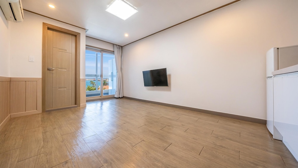 Basic Room, 1 Bedroom (302)