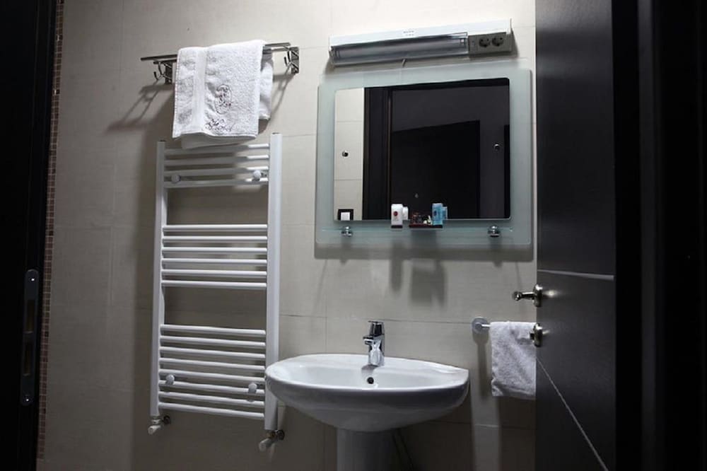Standard Single Room, 1 Twin Bed photo 2