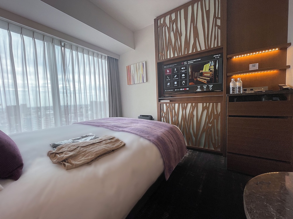 Double Room (with Shower booth) - Photo 7
