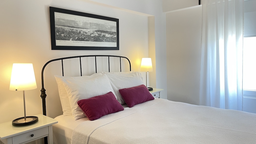 Comfort Room photo 2