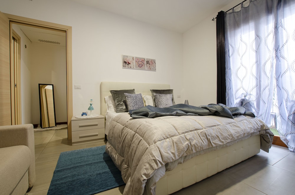 Panoramic Apartment, Terrace, Tower