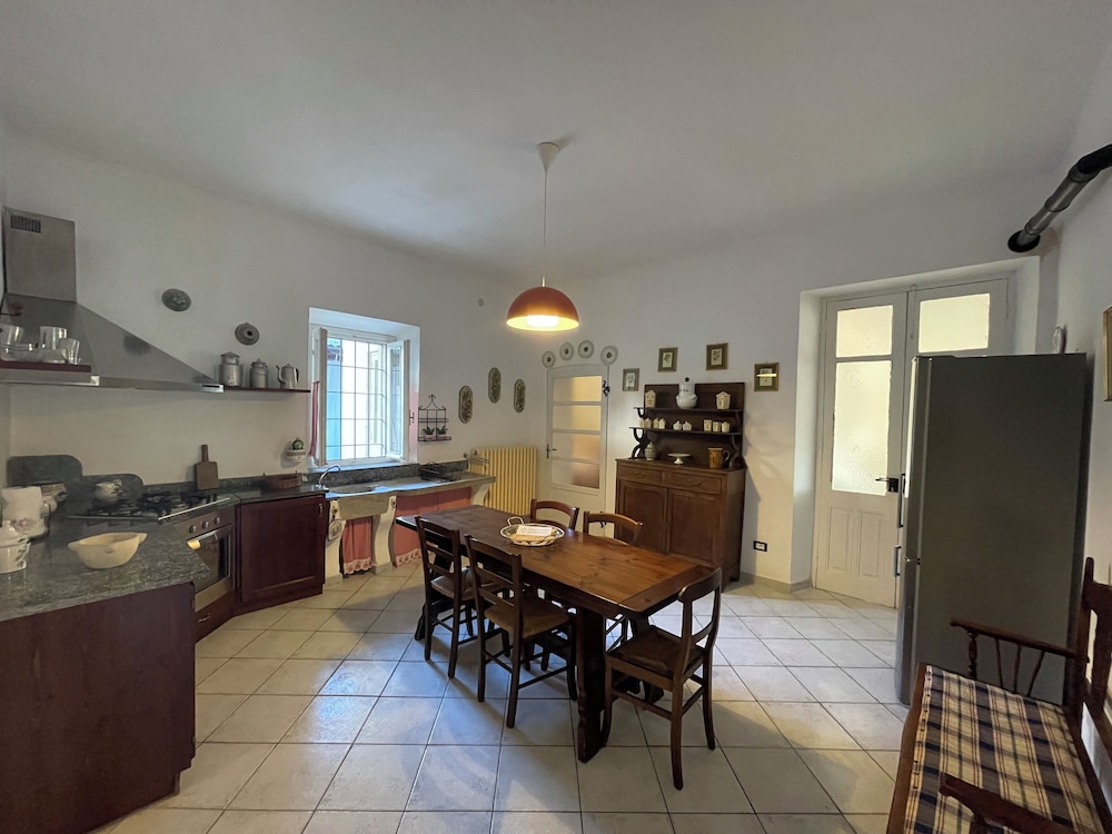 Family Apartment photo 3