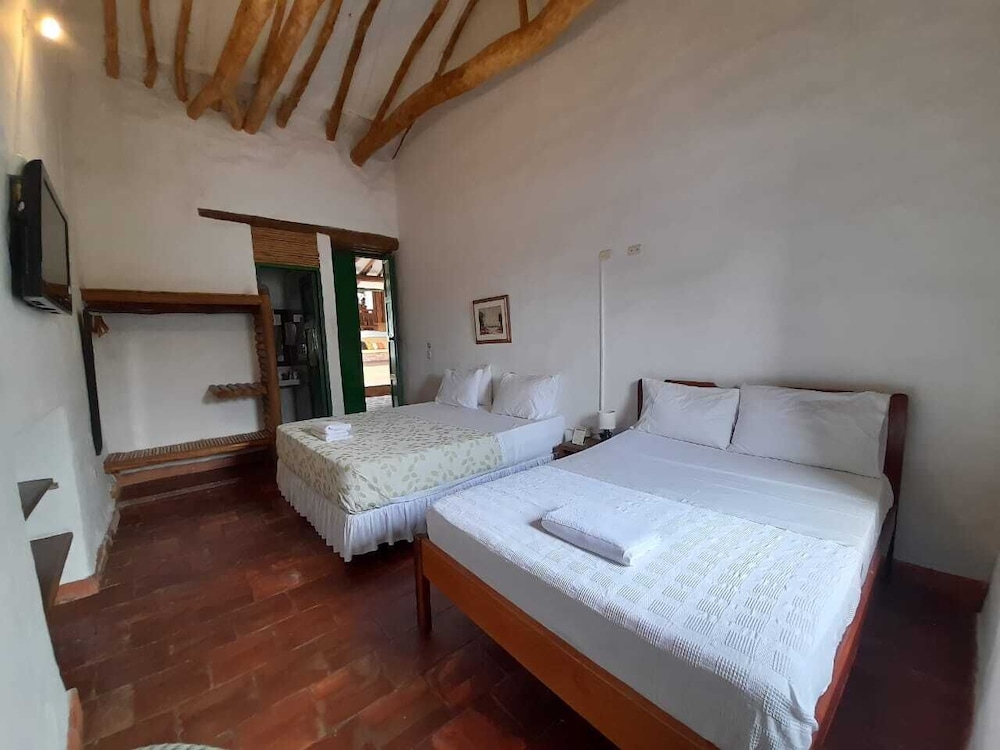 Standard Triple Room photo 2
