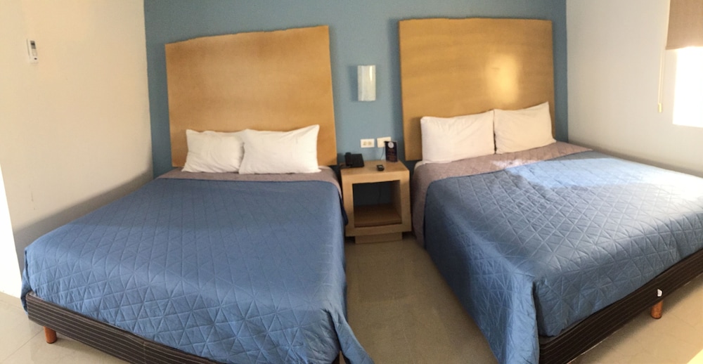 Double Room, 2 Double Beds photo 2