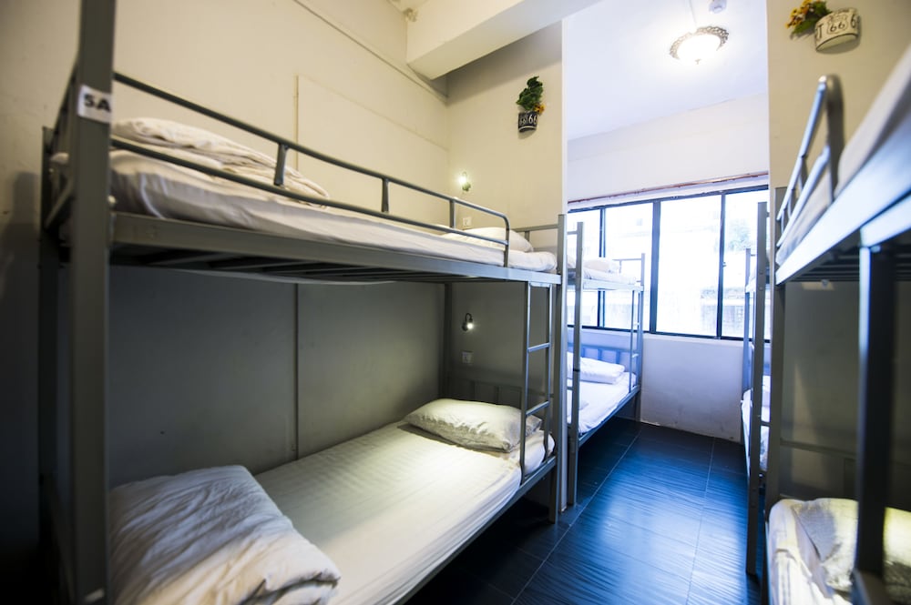 Single Bed in Superior 8-Beds  Female Dormitory photo 1