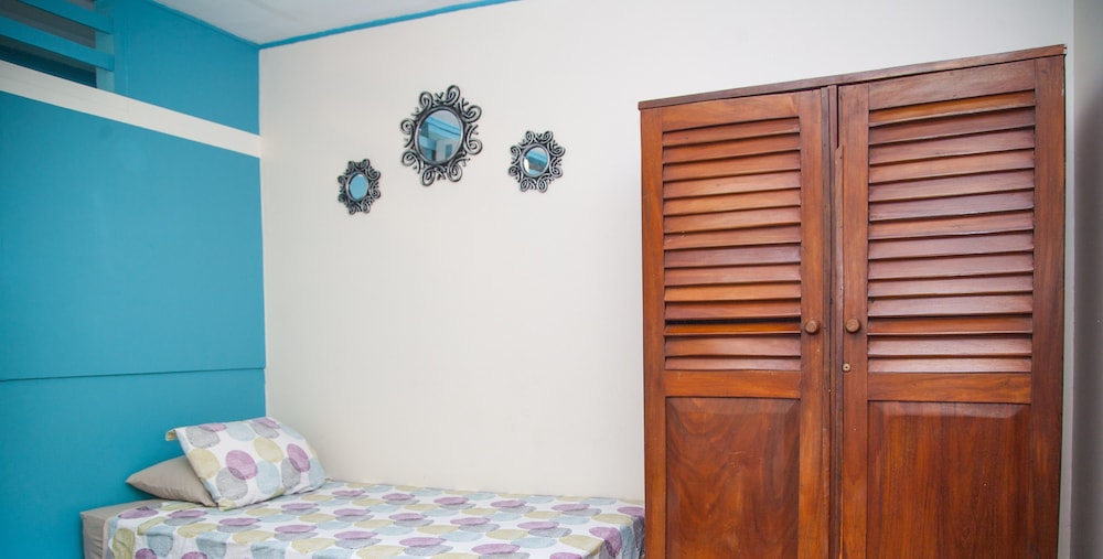 Standard Triple Room photo 2