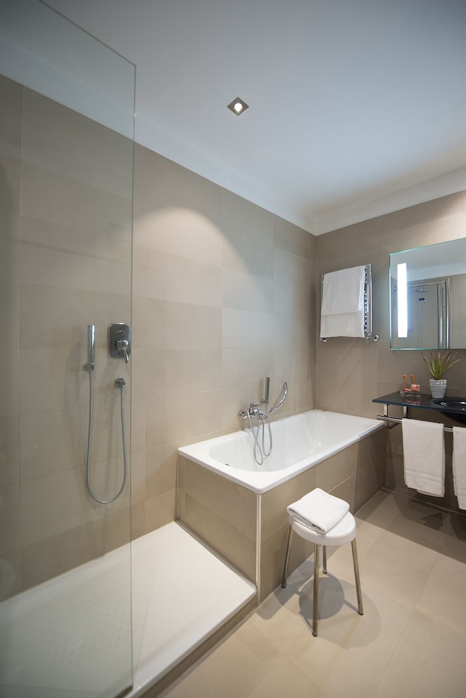 Junior Suite - Photo 3