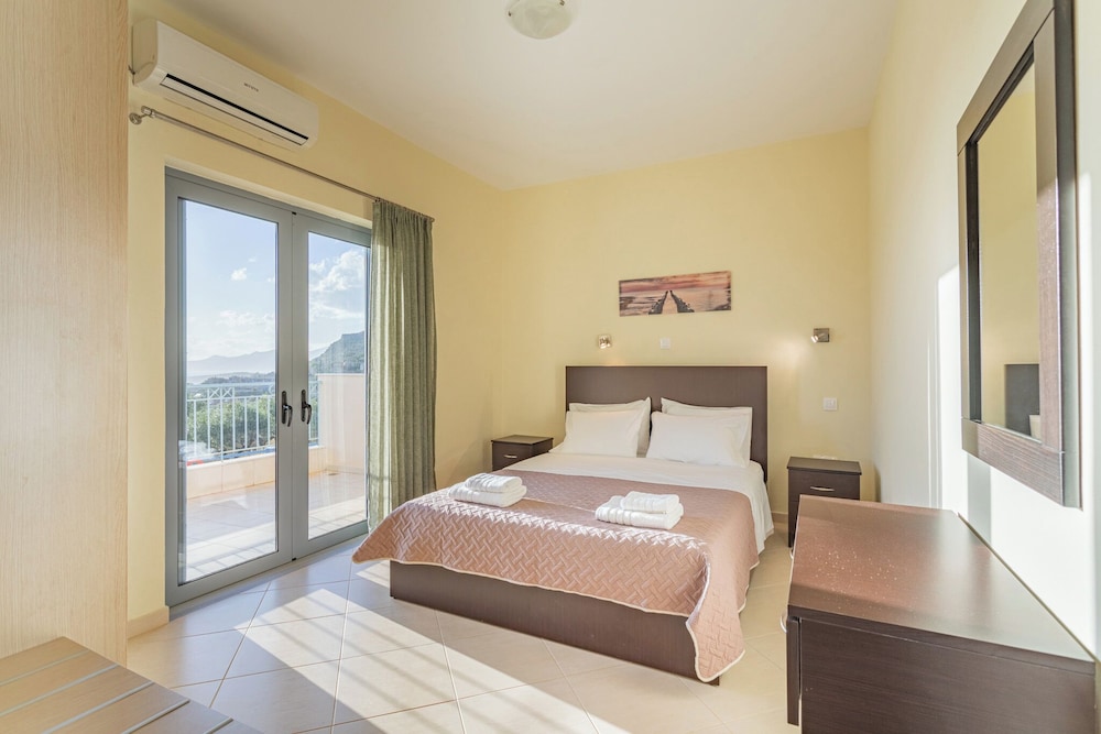 Family Apartment, Balcony, Sea View