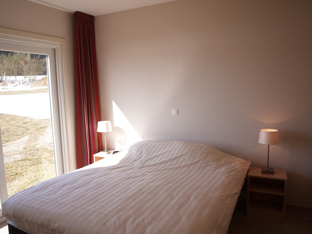 Superior Bungalow (6 People) photo 2