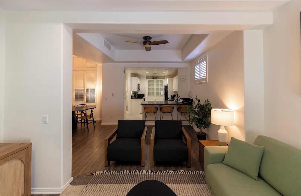 Deluxe Suite photo 1