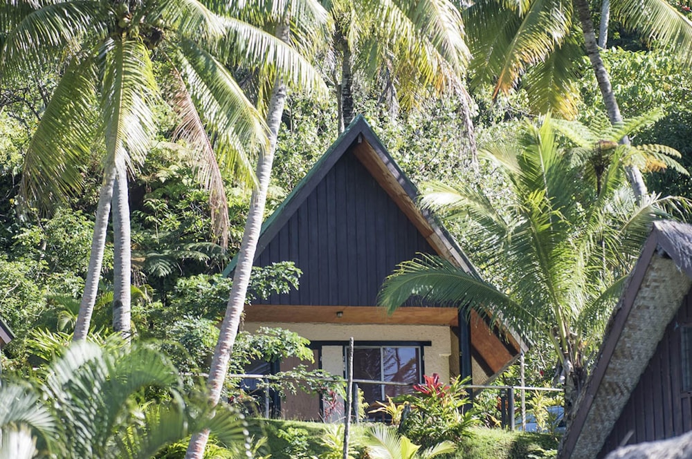 Deluxe Seaview Bure (children 2 years above) - Photo 2